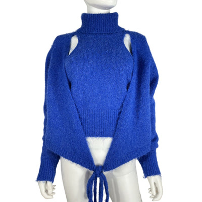 Astr The Label Fuzzy Blue Natasha Sweater Size L