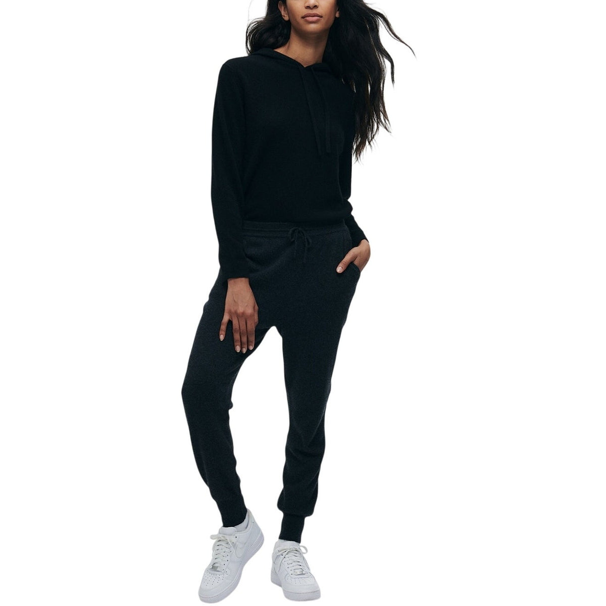 Naadam Cozy Black Essential Sweatpants Size L