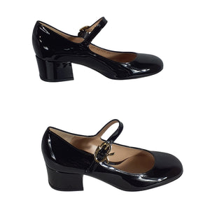 Gianvito Rossi Patent Black Mary Jane Pumps Size 5 US / IT 35