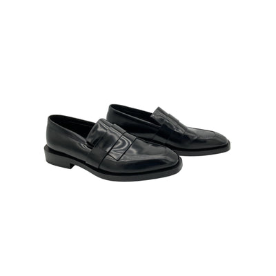 Stuart Weitzman Brushed Black Royce Kiltie Loafers Size 9.5