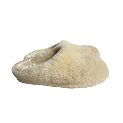 Kith Cozy Cream Myla Shearling Slippers Size 35