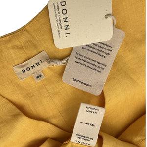 Donni. Linen Yellow V Neck Button Front Vest Size XXS